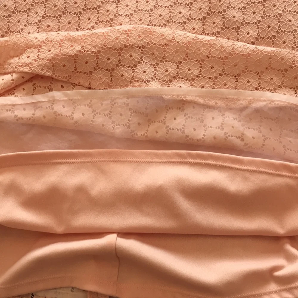 Betsey Johnson gorgeous peach